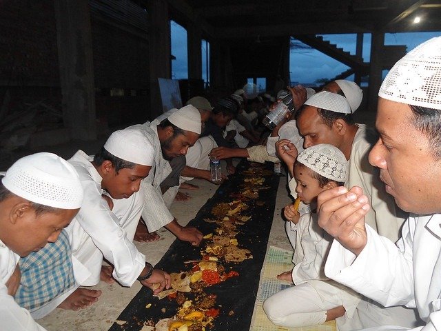 Feed A Rozadar